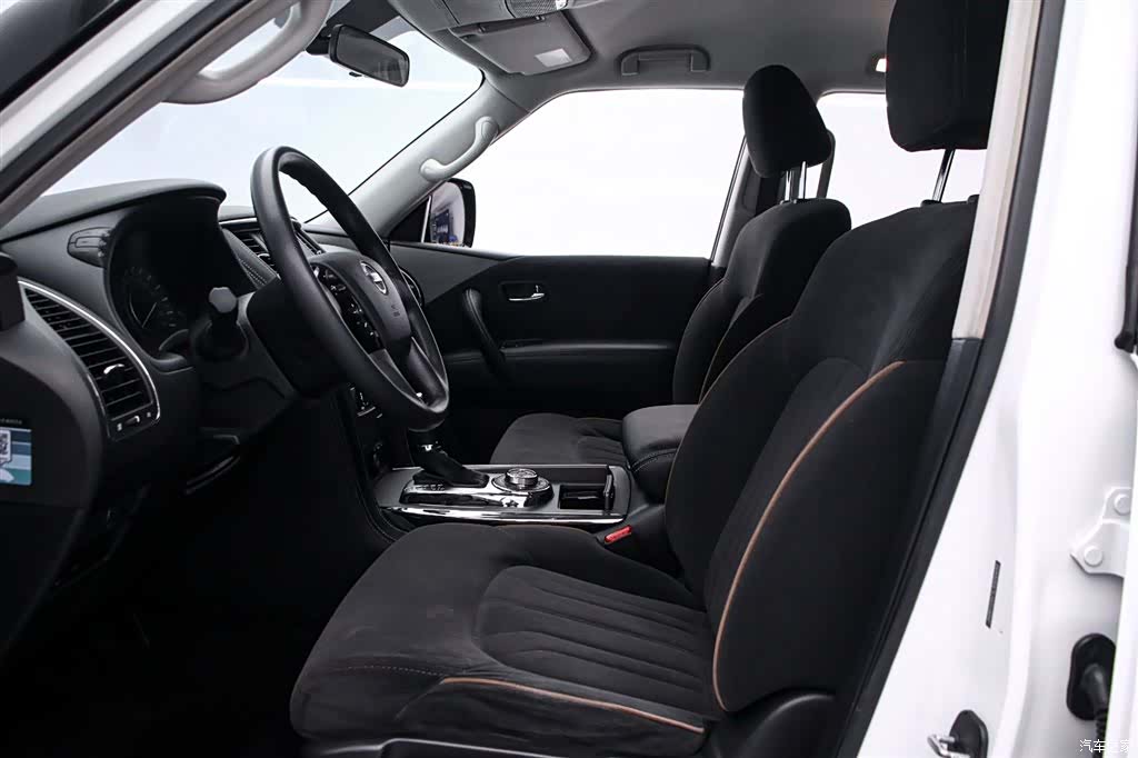 Nissan Patrol, 2020 11