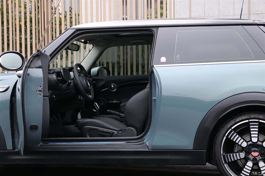 Mini Cooper, 2023 24
