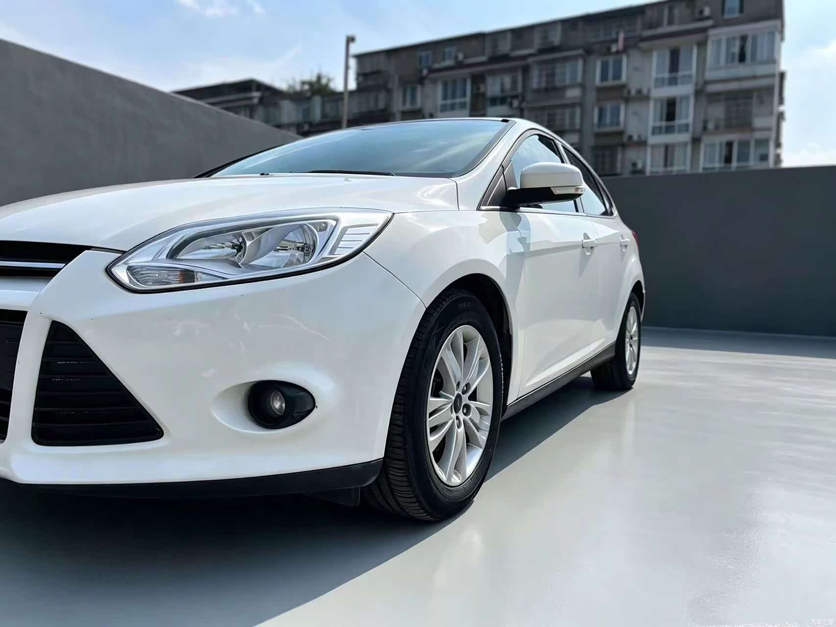 Ford Focus, 2012 7