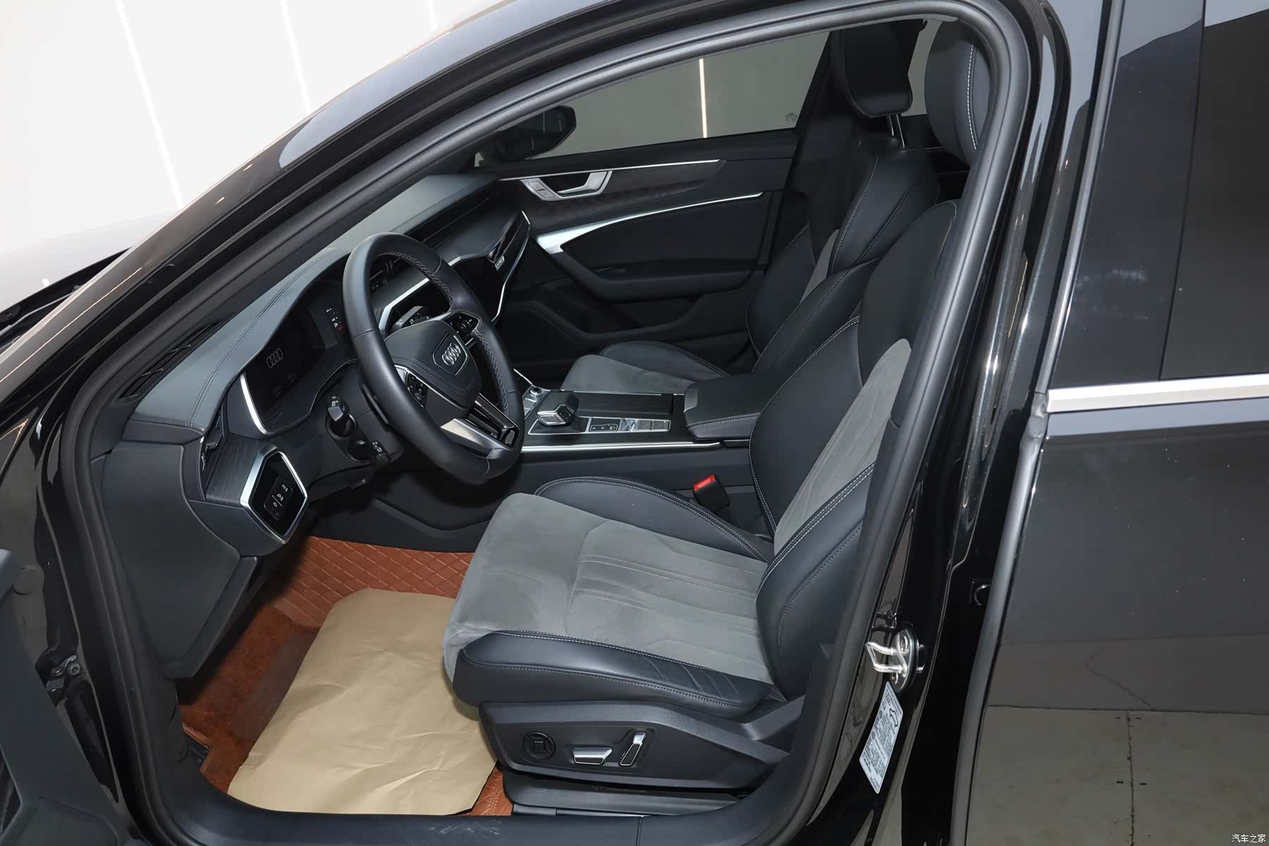 Audi A6L, 2024 31