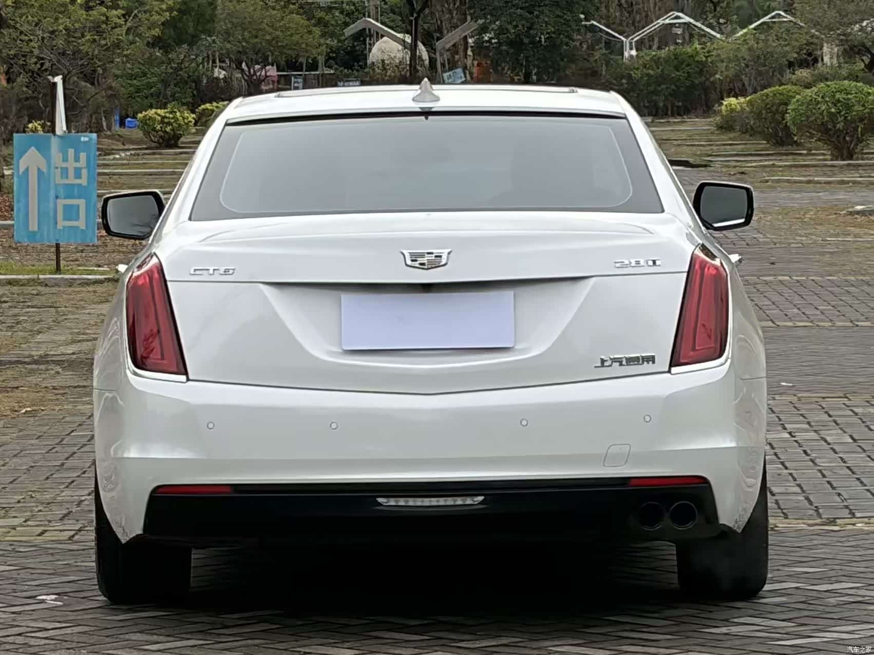 Cadillac CT6, 2018 6
