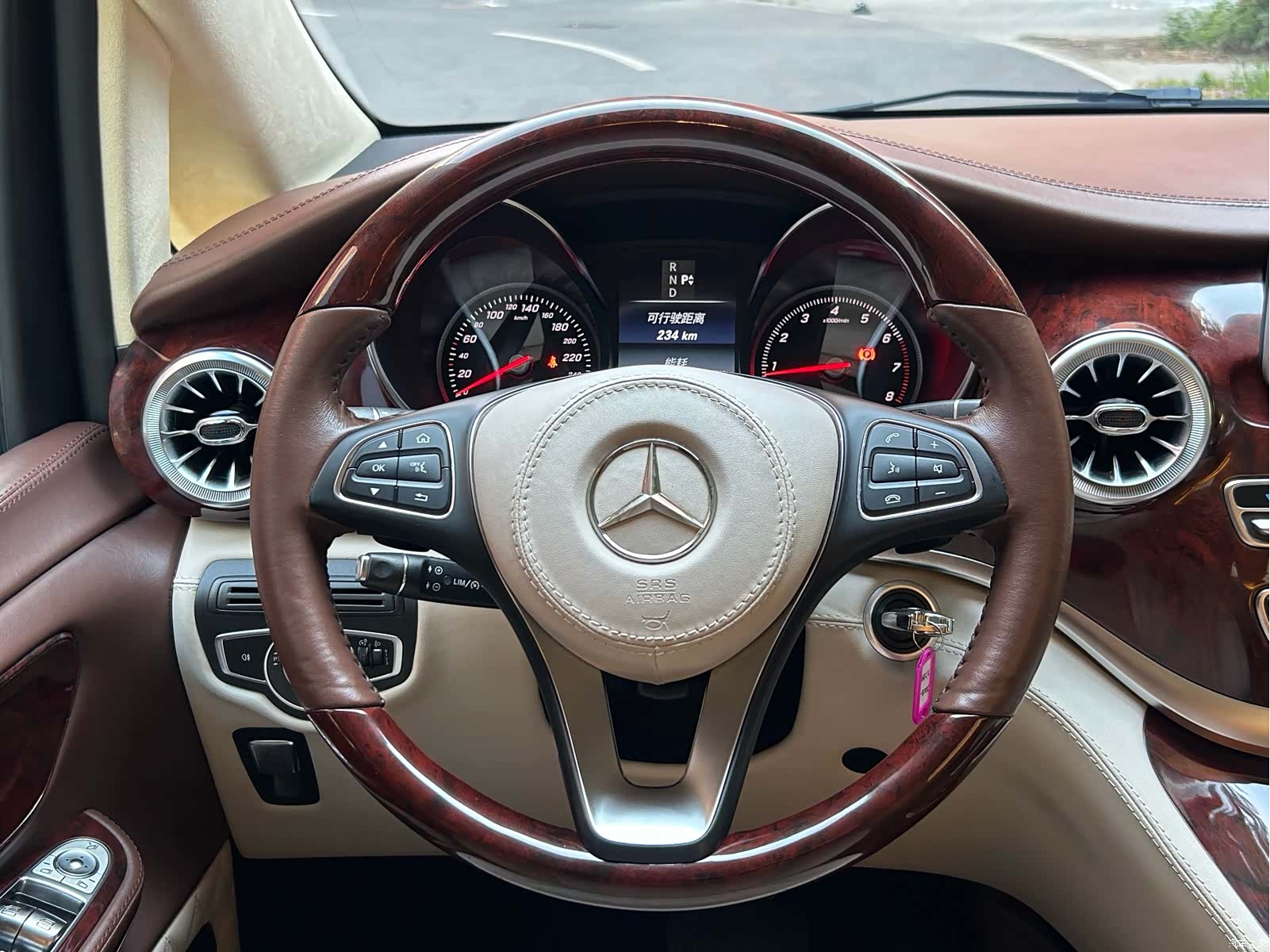Mercedes-Benz V-Class, 2020 все фото