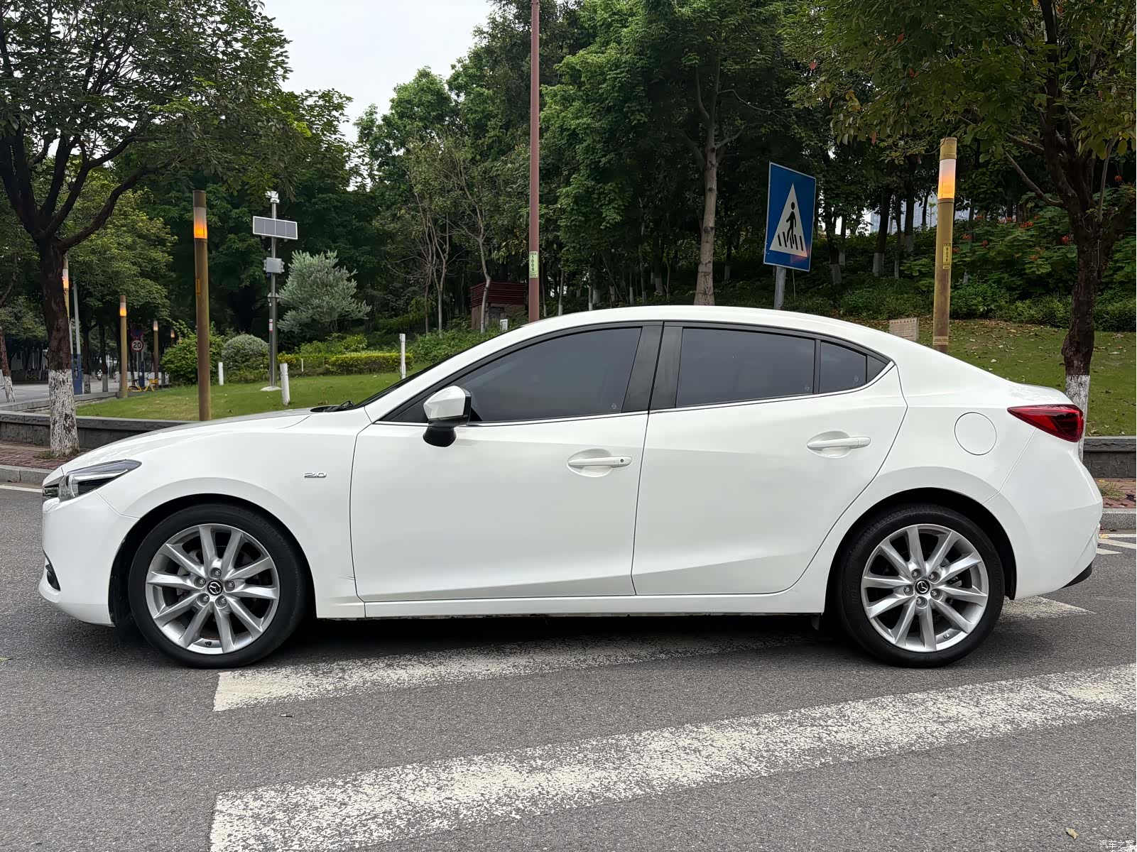 Mazda Mazda3, 2018 7