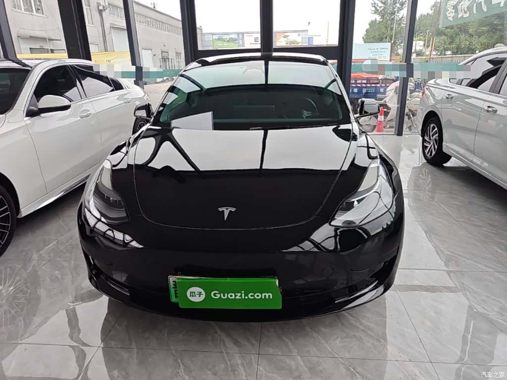 Tesla Model 3, 2023 3