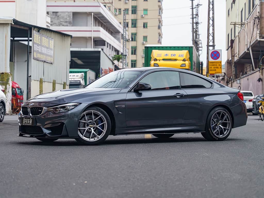 BMW M4