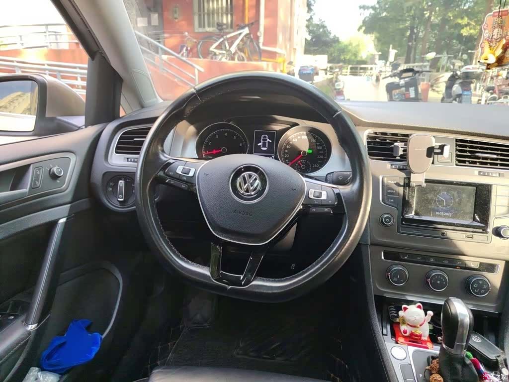 Volkswagen Golf, 2016 3