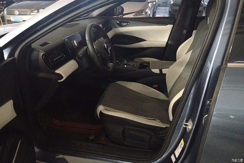 BYD Seal, 2024 9