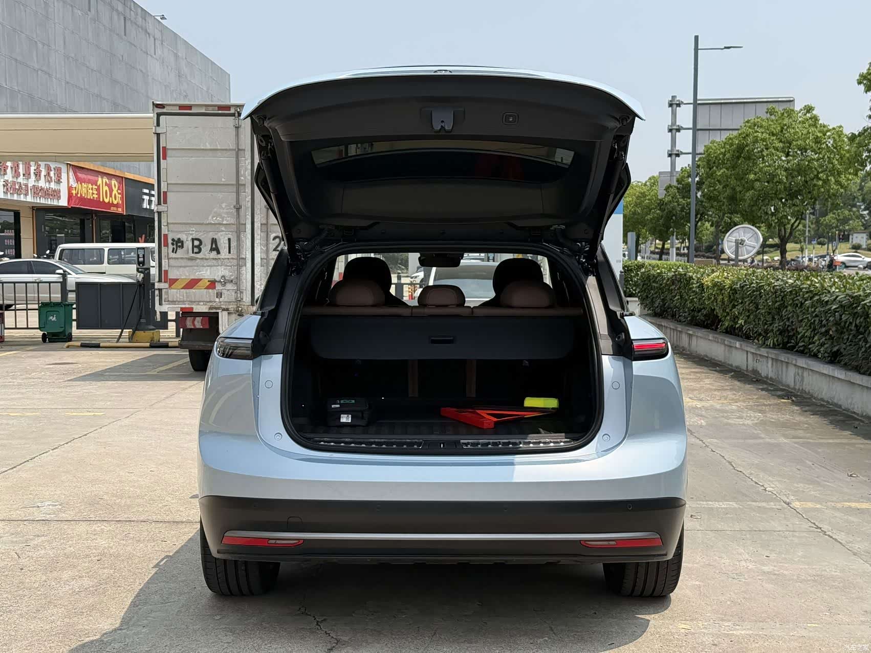 NIO ES6, 2023 12