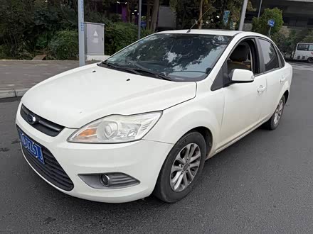 ����˹ 2013�� ���ᾭ�� 1.8L �Զ���������