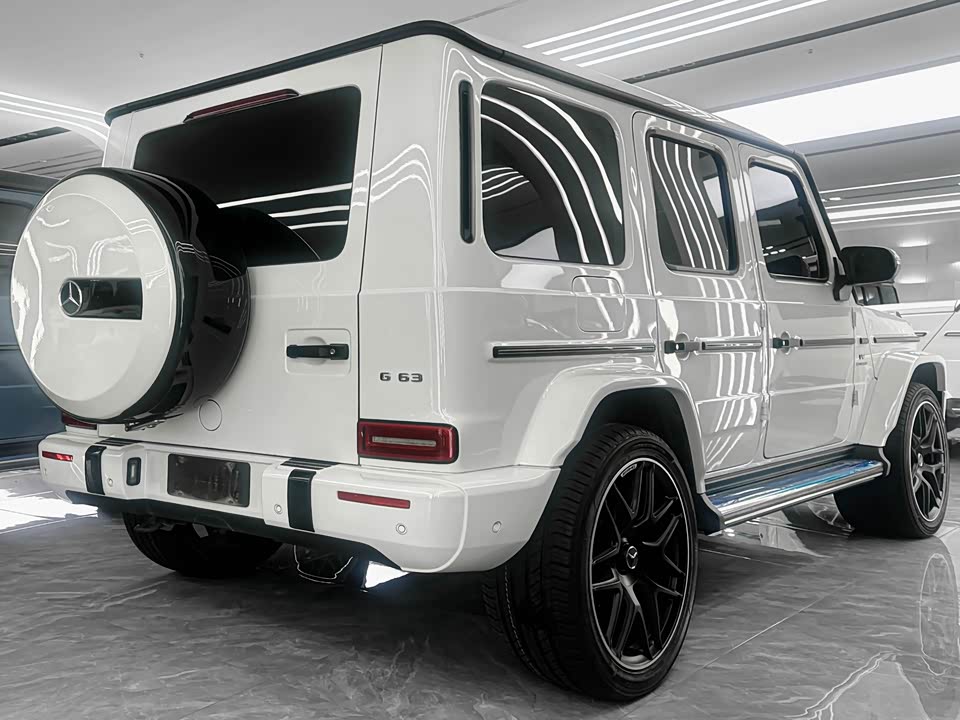 Mercedes-Benz G-class