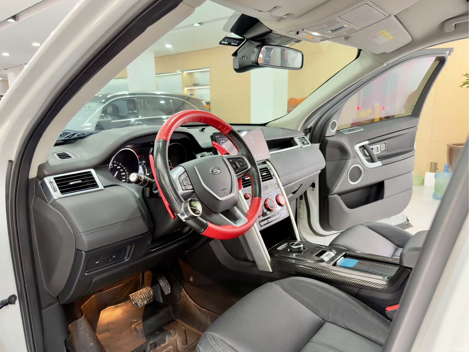 Land Rover Discovery, 2017 4