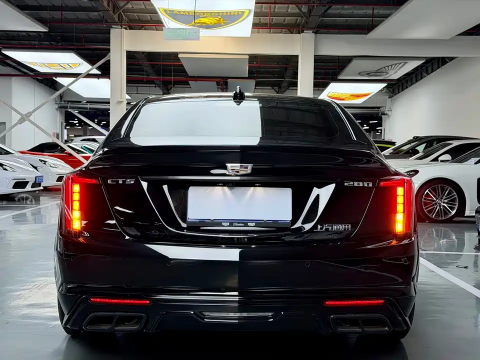 Cadillac CT5
