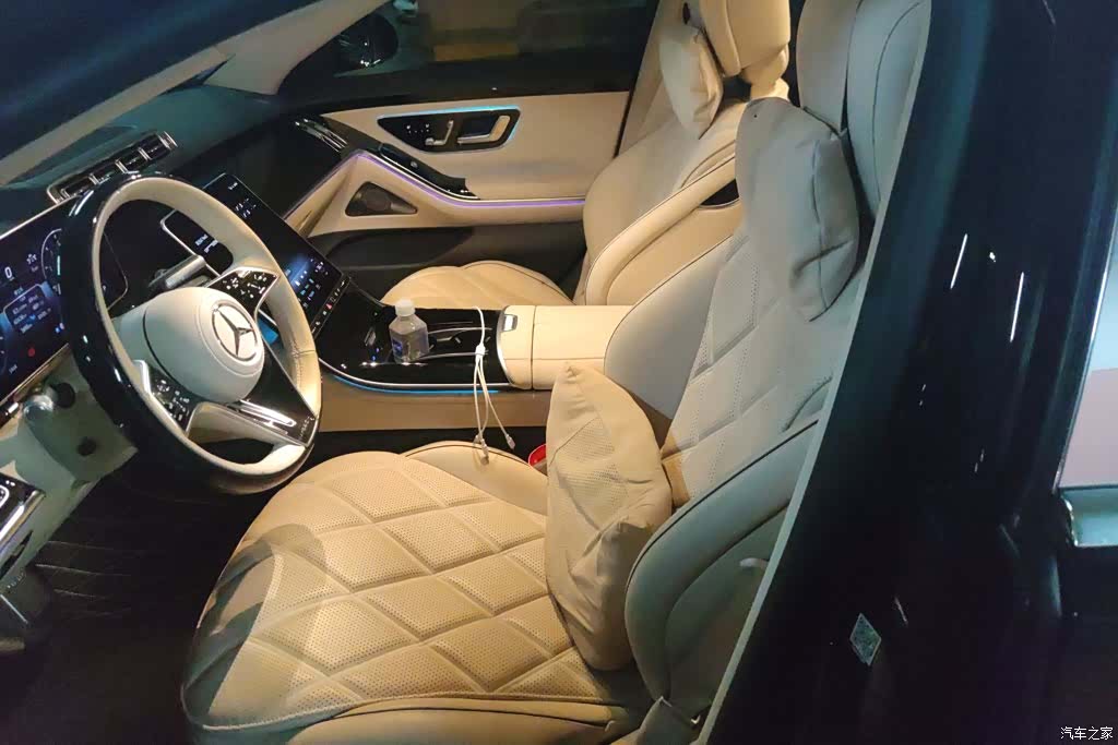 Maybach S-Class, 2023 9