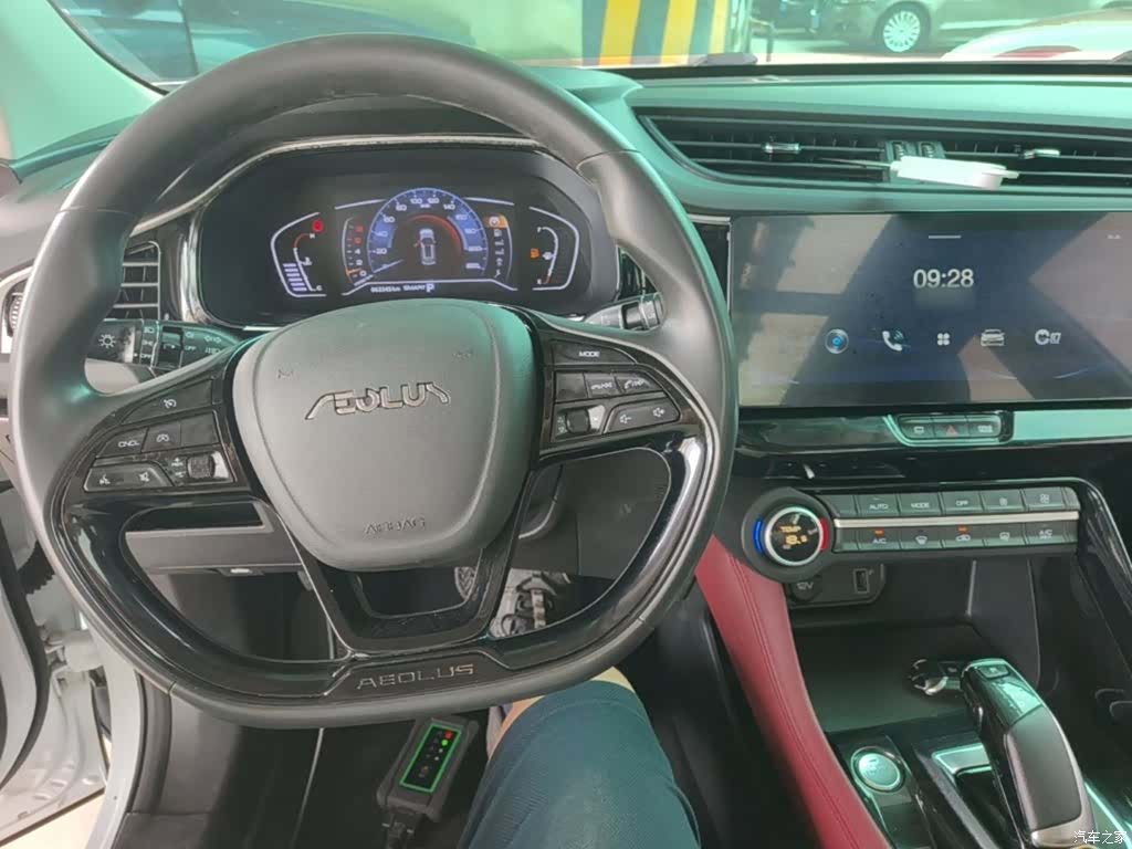 DongFeng AX7, 2022 10