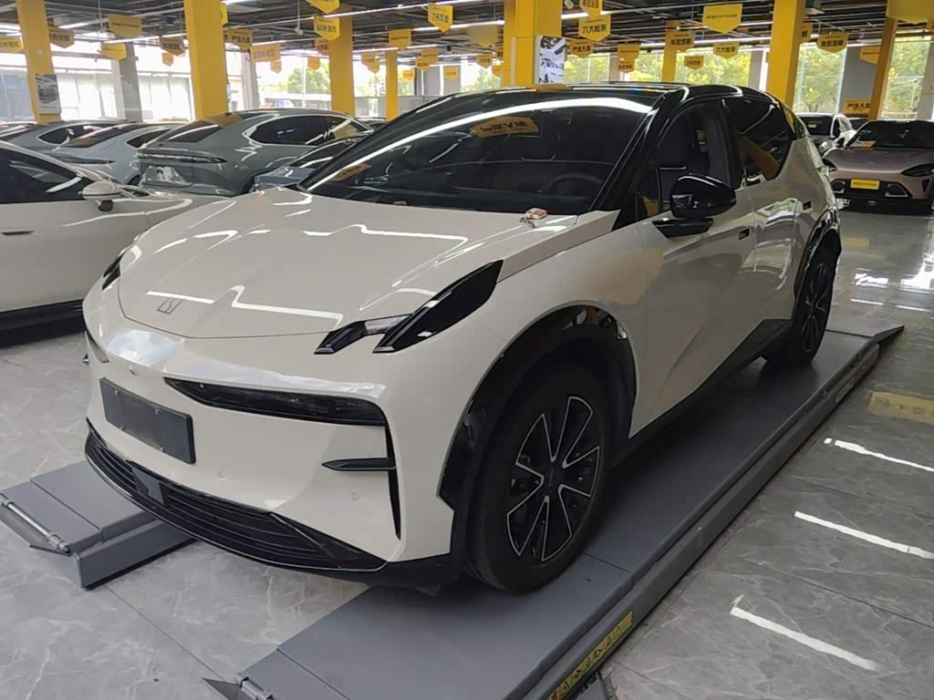 Zeekr X 2023 YOU 4 мест