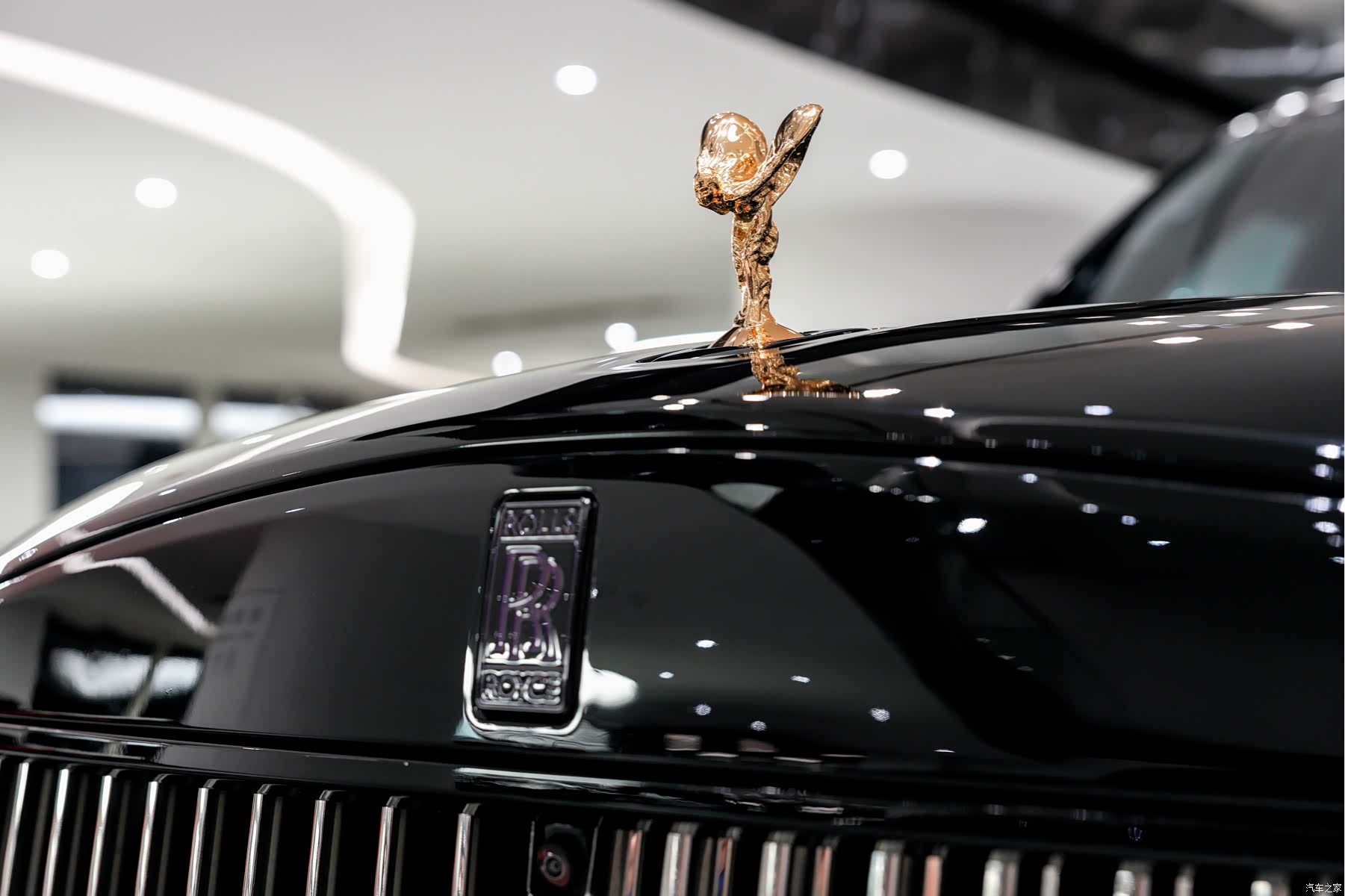 Rolls-Royce Cullinan, 2020 3