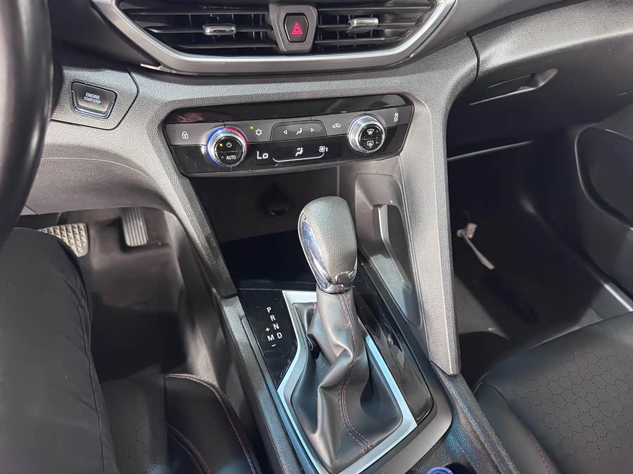 Chevrolet Volante 2023, фото 20