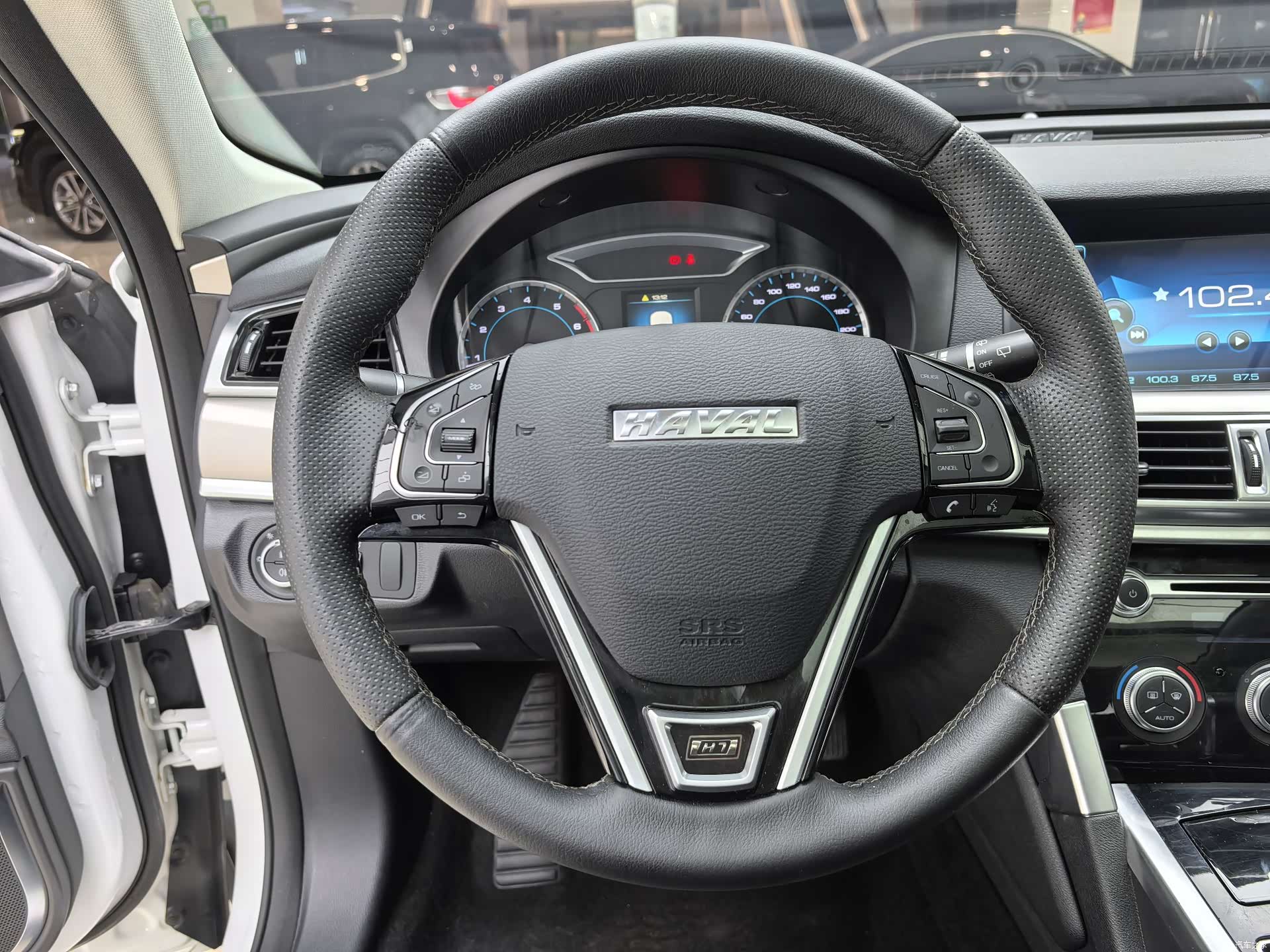 Haval H7, 2016 13
