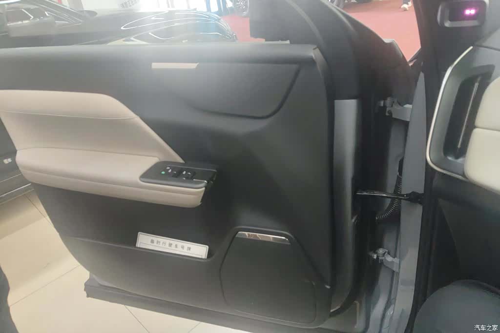 Volvo XC70, 2026 7