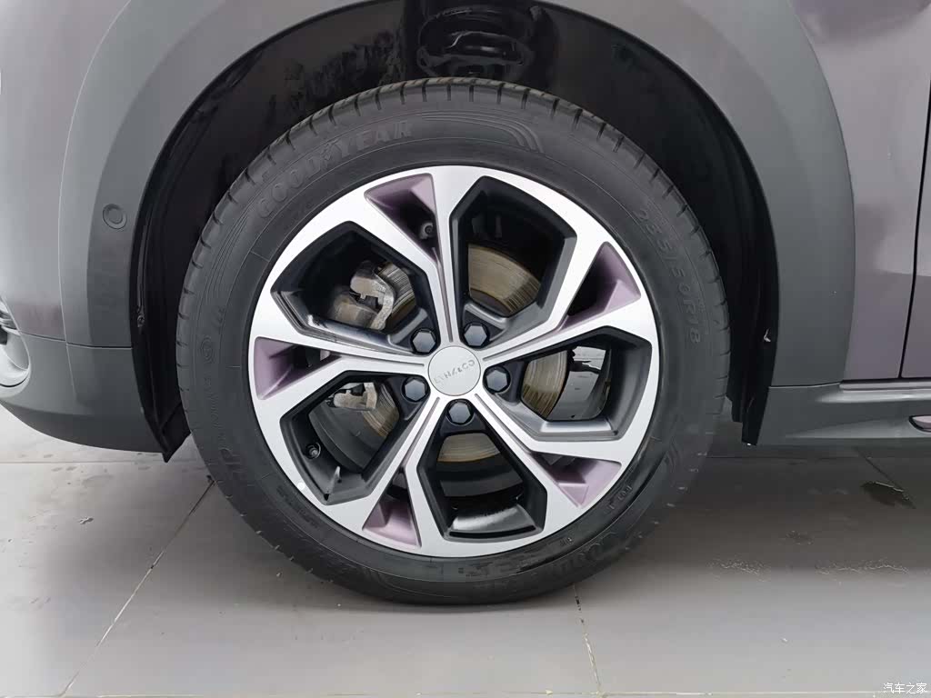 Lynk & Co 01, 2020 17