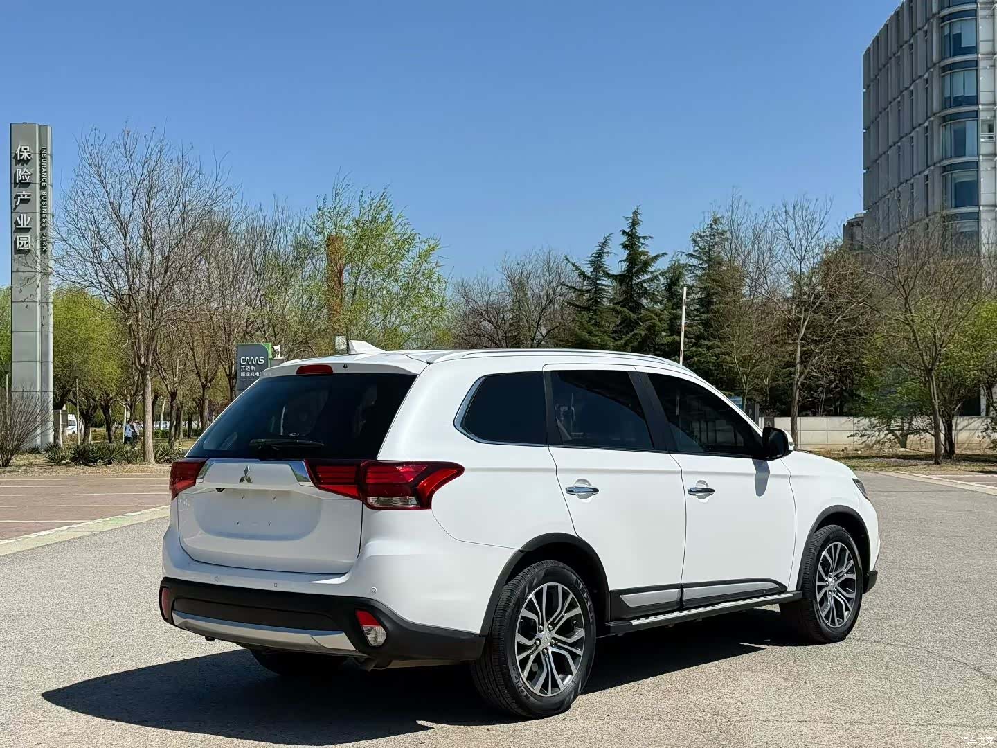 Mitsubishi Outlander, 2017 8