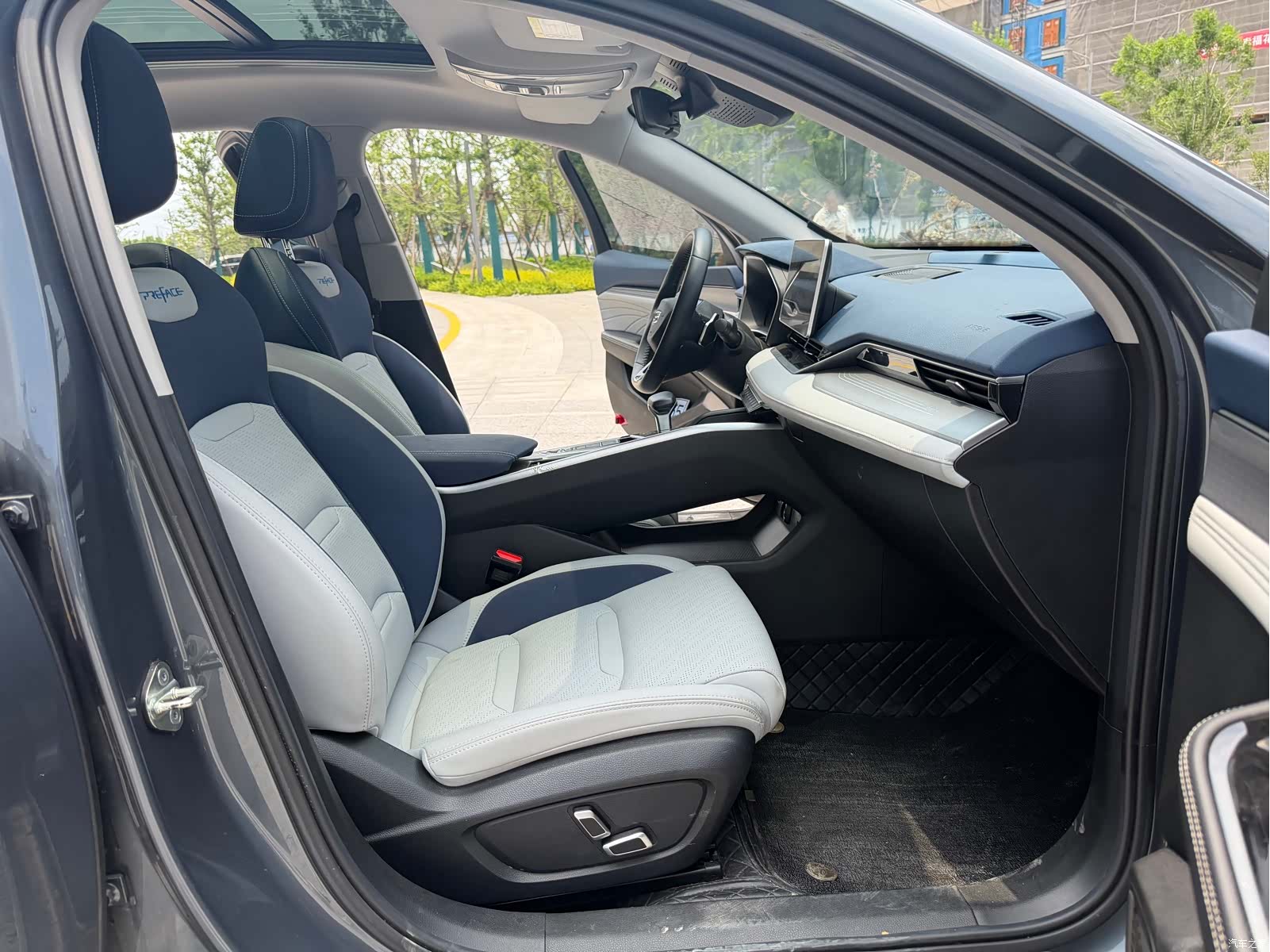Geely Preface, 2023 12