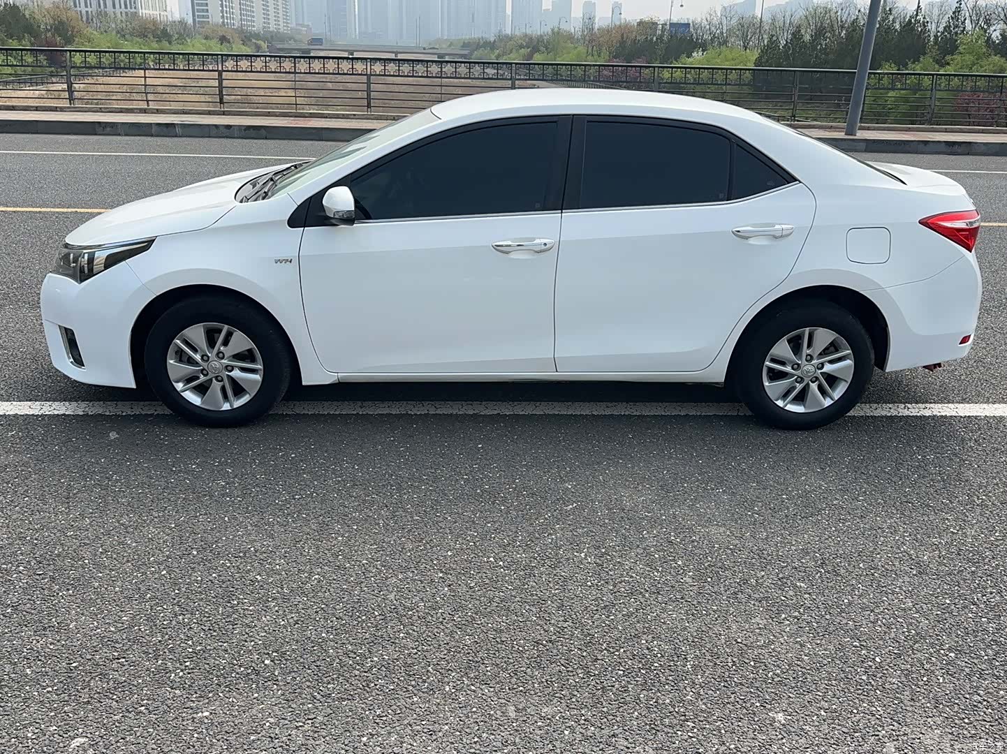Toyota Corolla, 2014 10