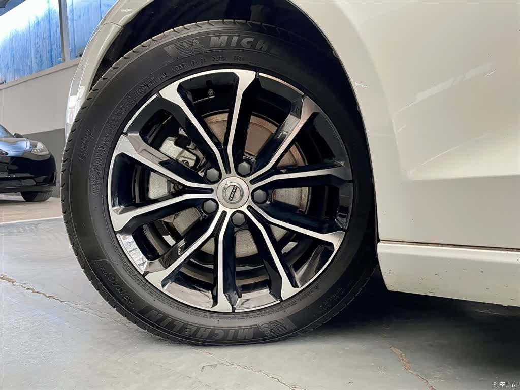 Volvo S60, 2022 17