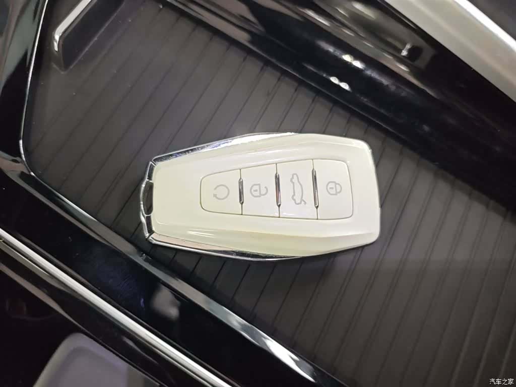 Geely Preface, 2026 9