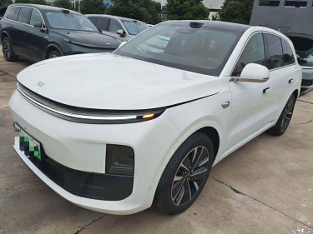 Li Auto L6, 2025 1