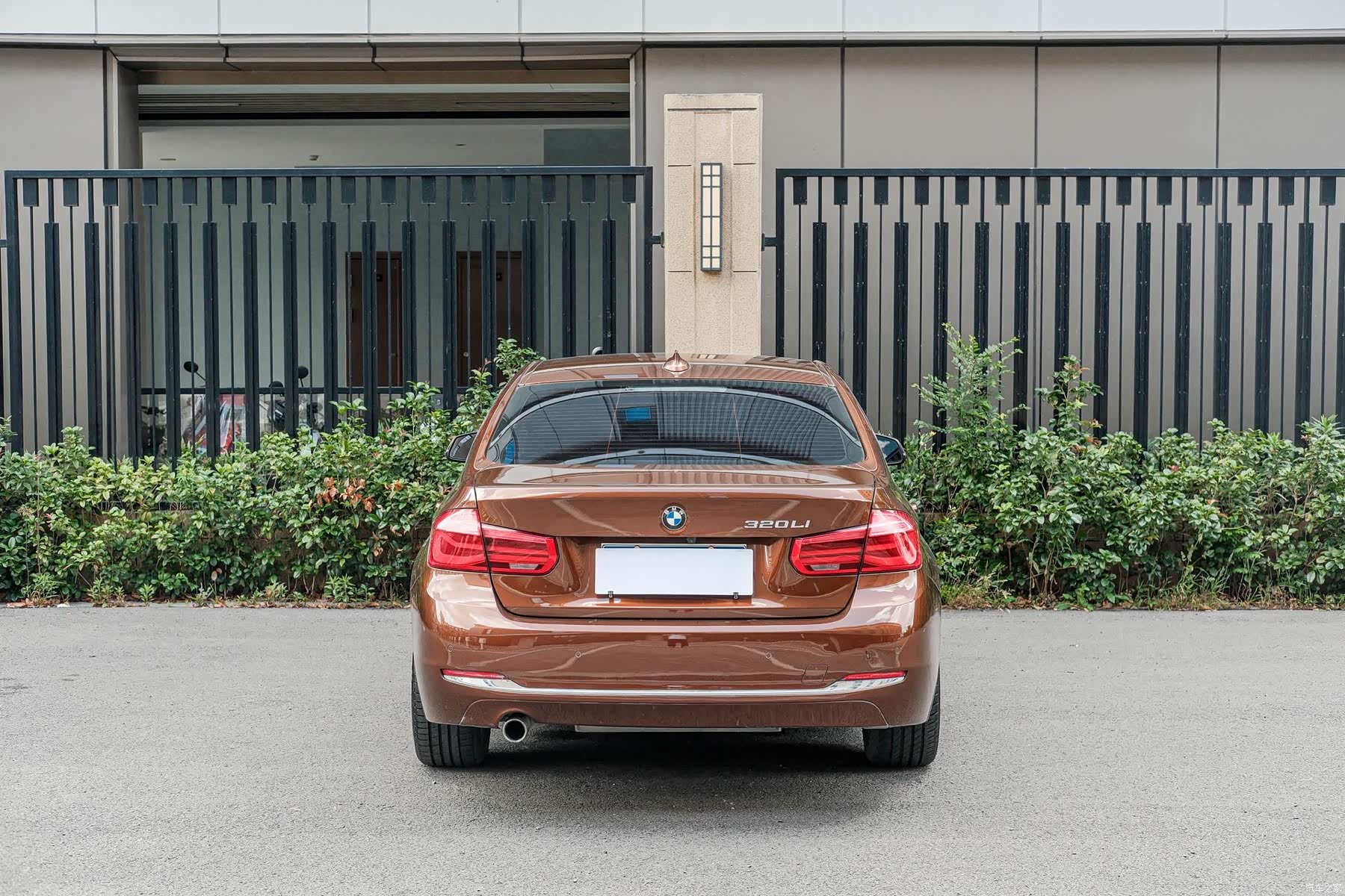 BMW 3 Series, 2016 все фото