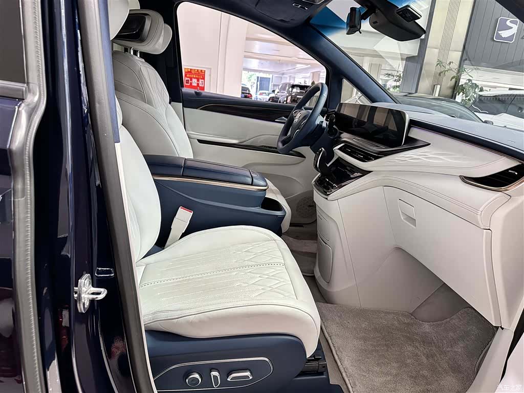 Buick GL8, 2020 15
