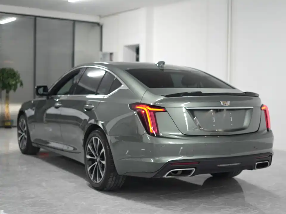 Cadillac CT5