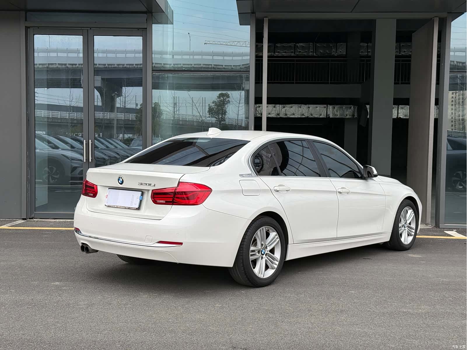 BMW 3 Series, 2017 3