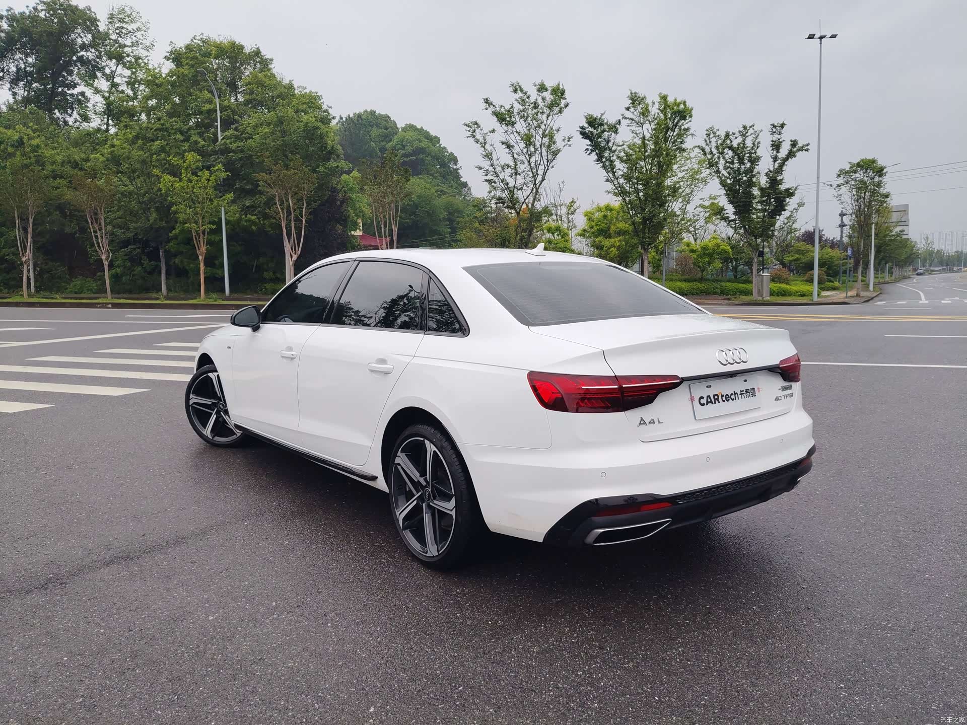 Audi A4L, 2023 4