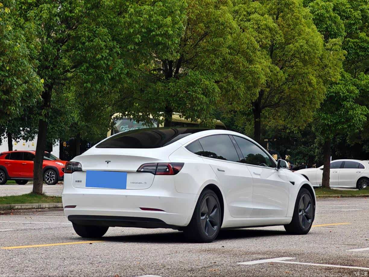 Tesla Model 3, 2020 7