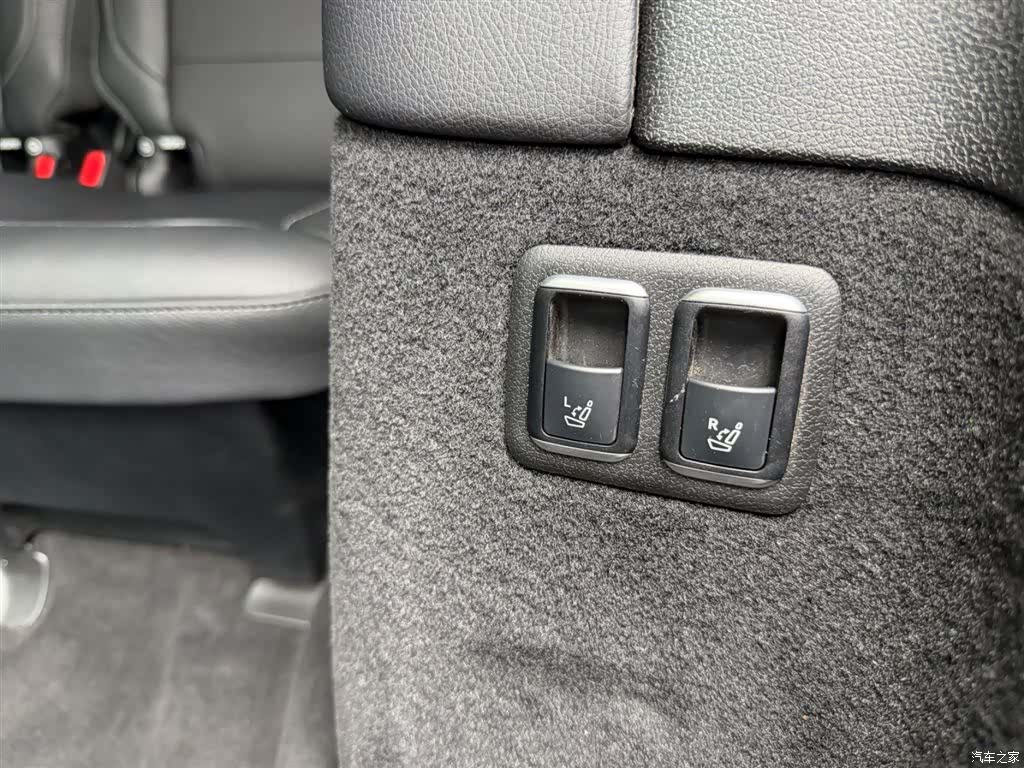 Mercedes-Benz GLS, 2016 13