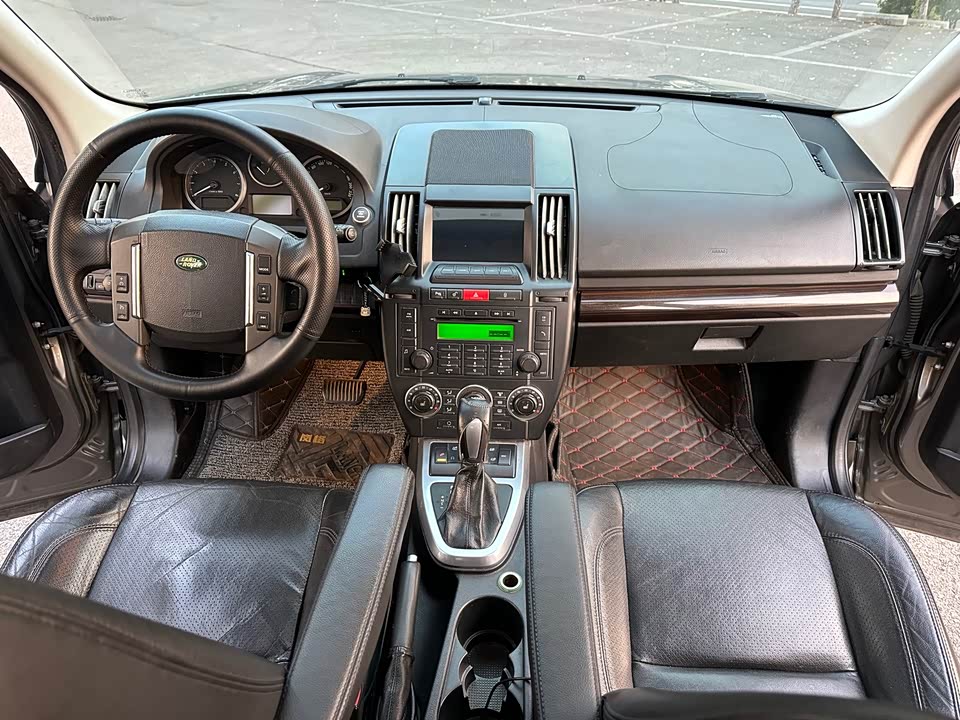 Land Rover Freelander 2