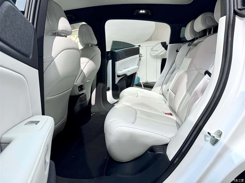 Xpeng G6, 2023 14