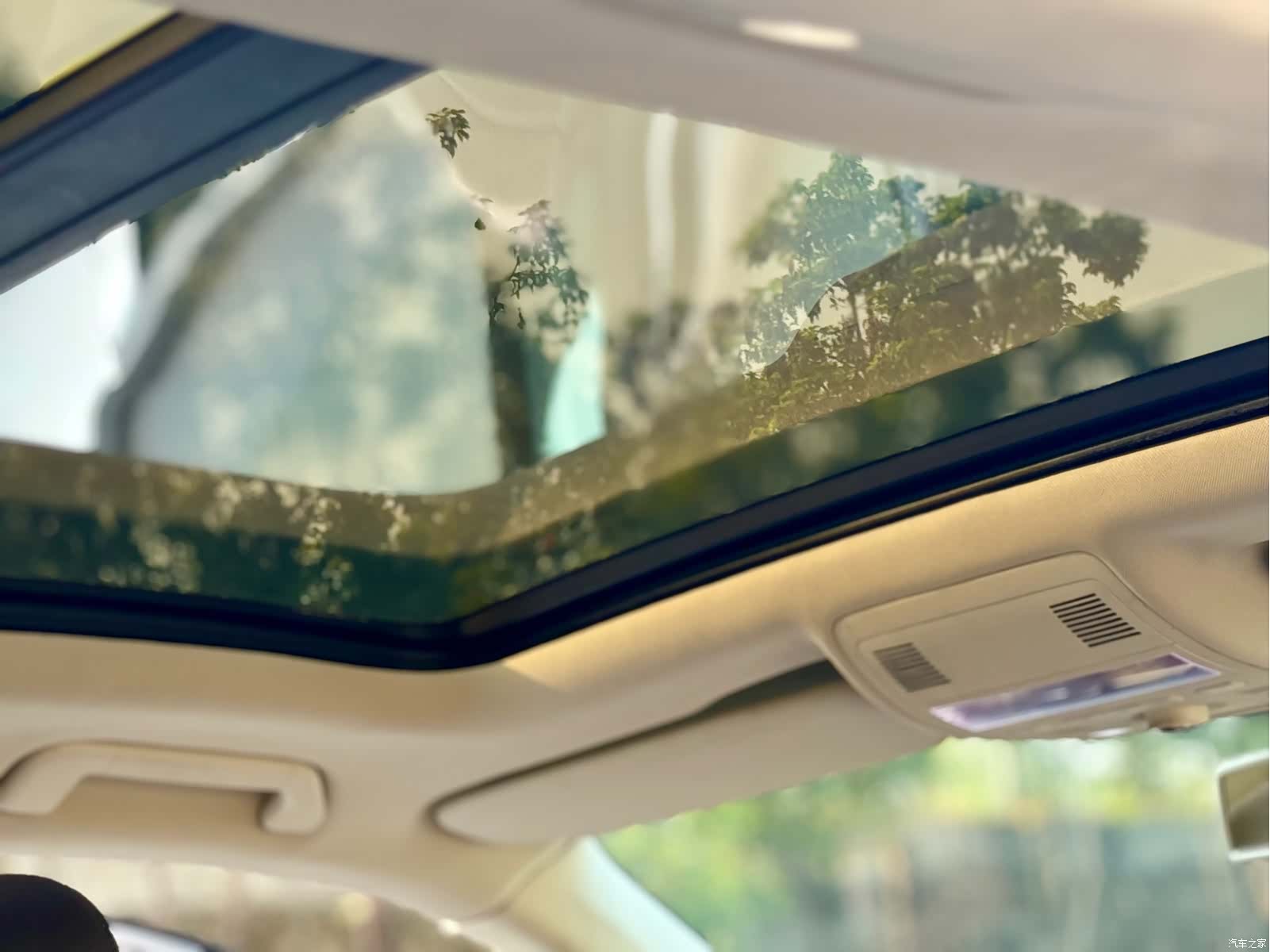 Volkswagen Touareg, 2016 16