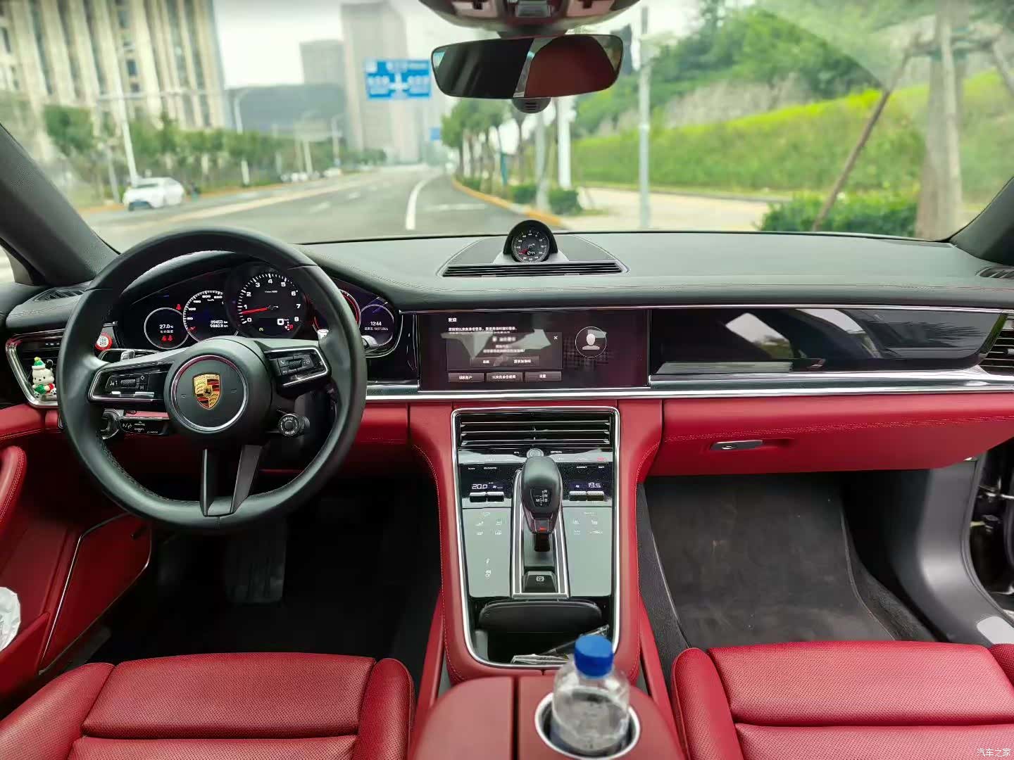 Porsche Panamera, 2022 2