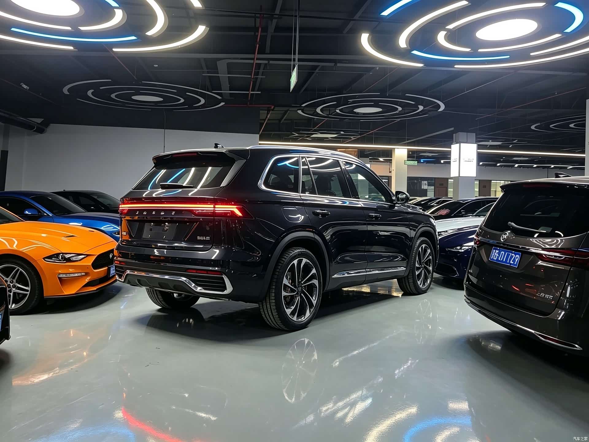 Geely Xingyue L, 2024 13