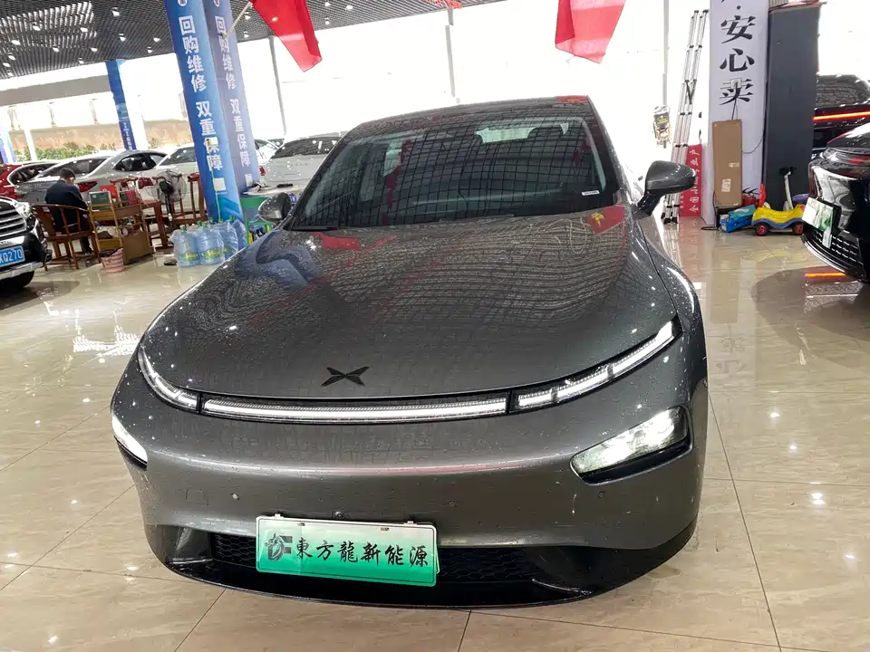 XPENG P7