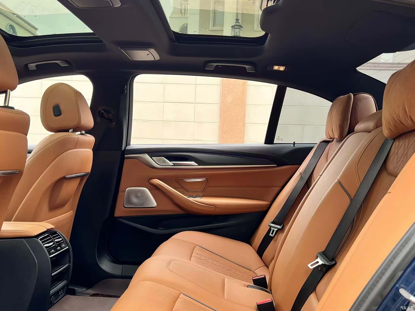 BMW 5 Series, 2021 8