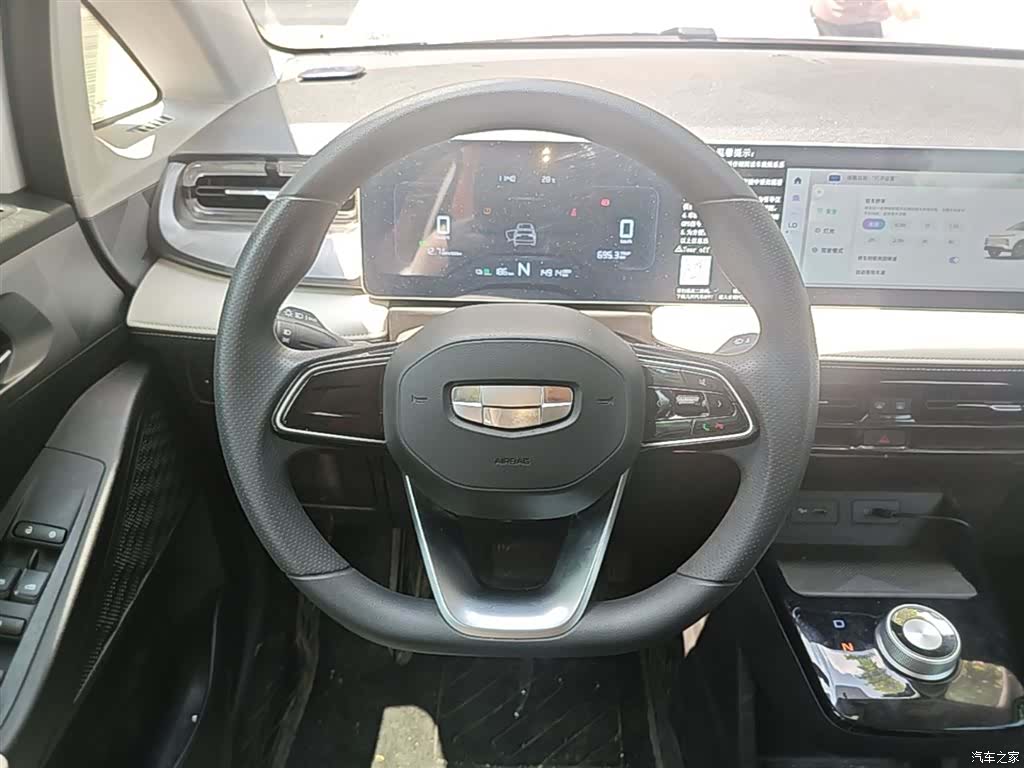 Geely E, 2024 11
