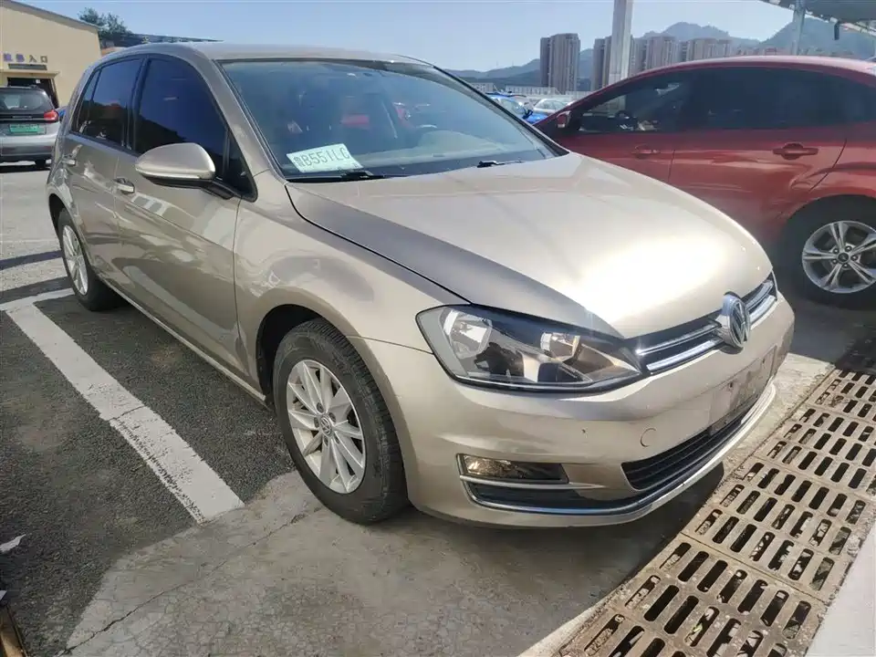 Volkswagen golf