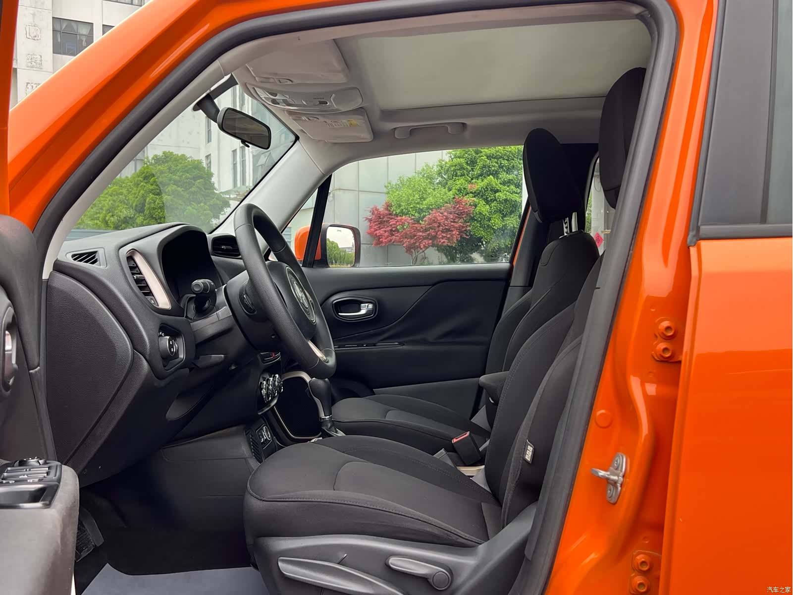 Jeep Renegade, 2018 10