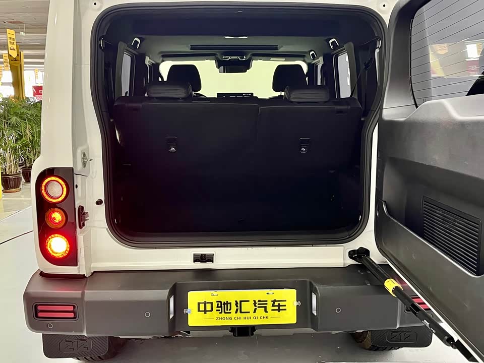 Niva T01