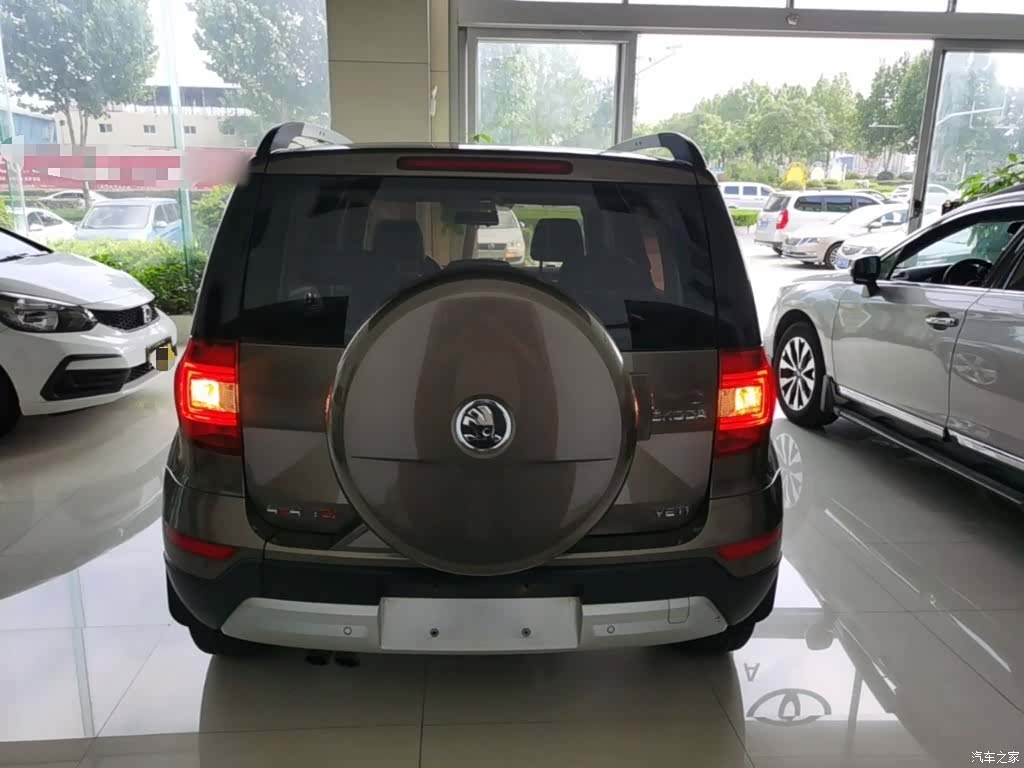 Skoda Yeti, 2015 6