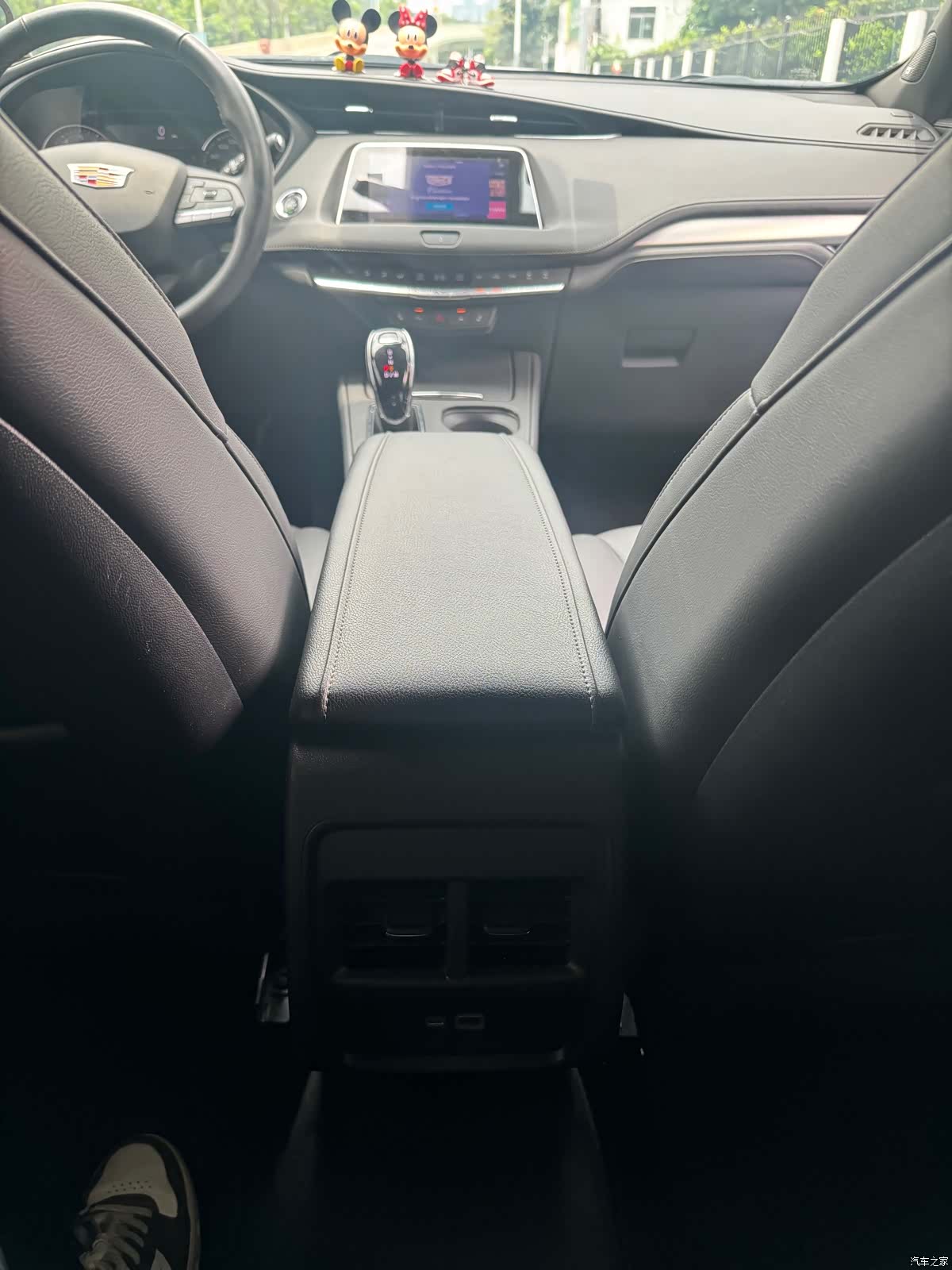 Cadillac XT4, 2023 12